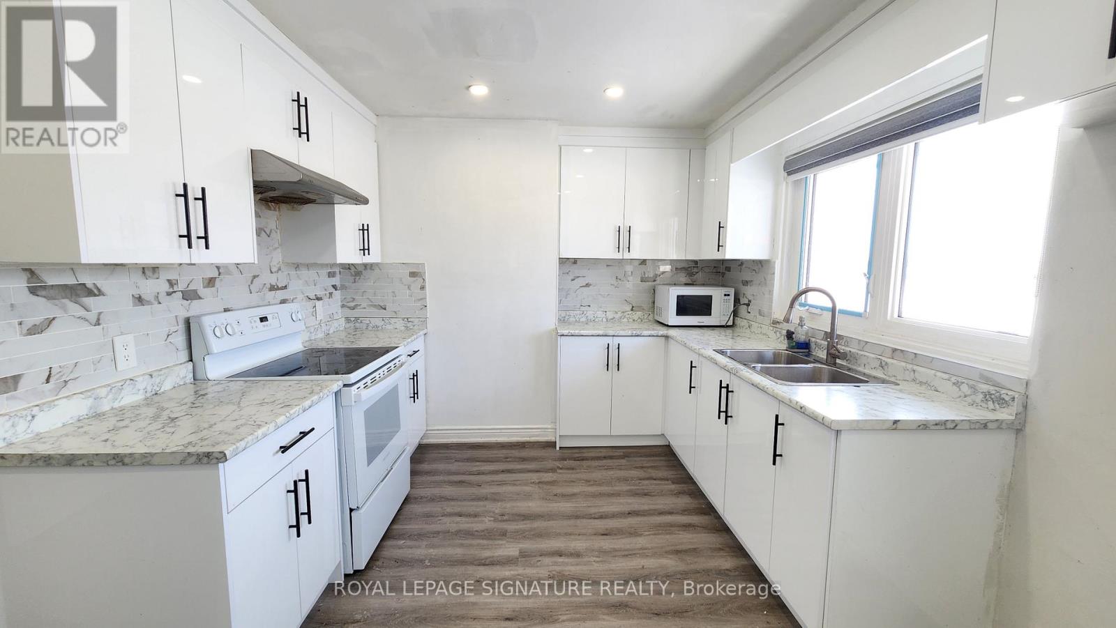 Upper Level - 5444 Countryside Drive, Brampton, Ontario  L6P 0T8 - Photo 25 - W12873654