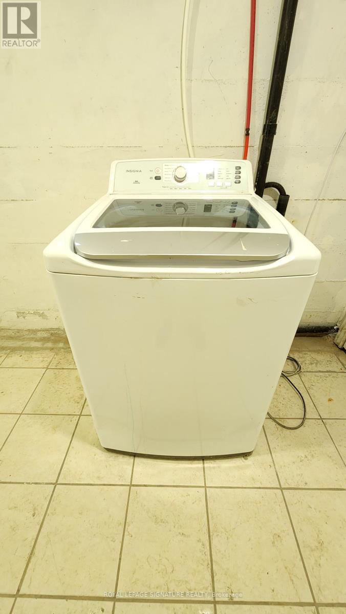 Upper Level - 5444 Countryside Drive, Brampton, Ontario  L6P 0T8 - Photo 31 - W12873654