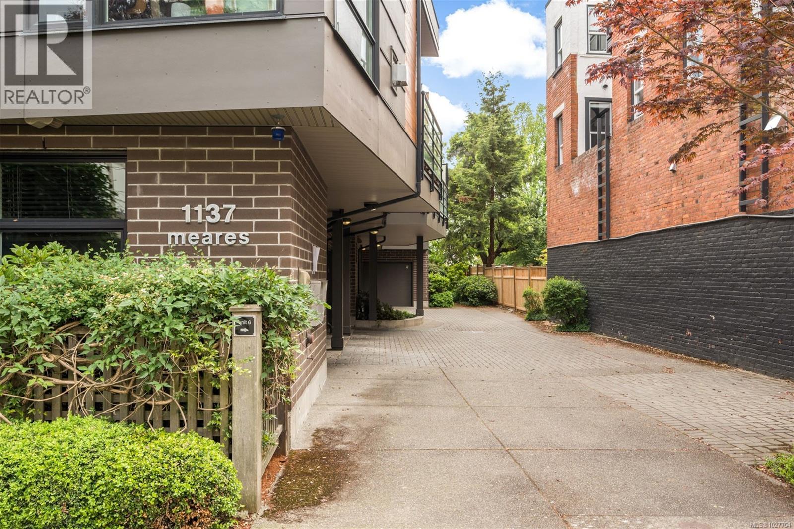 4 1137 Meares St, Victoria, British Columbia  V8V 3J9 - Photo 22 - 1027754