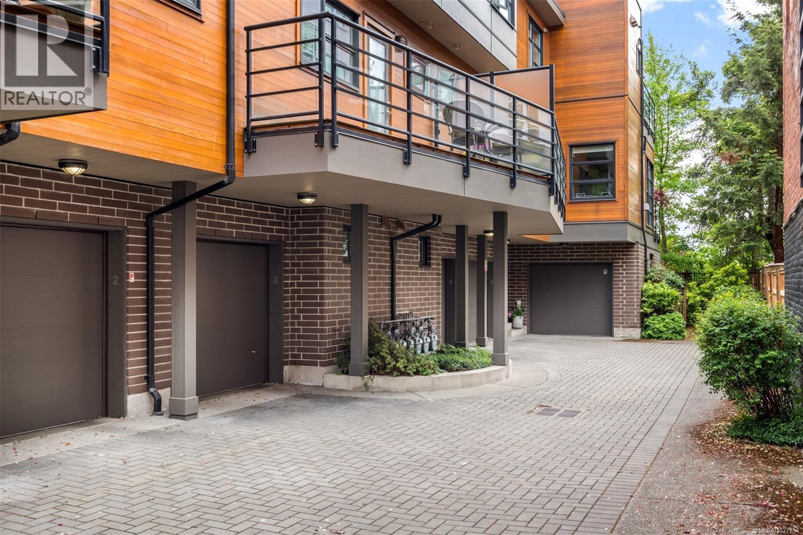 4 1137 Meares St, Victoria, British Columbia  V8V 3J9 - Photo 23 - 1027754