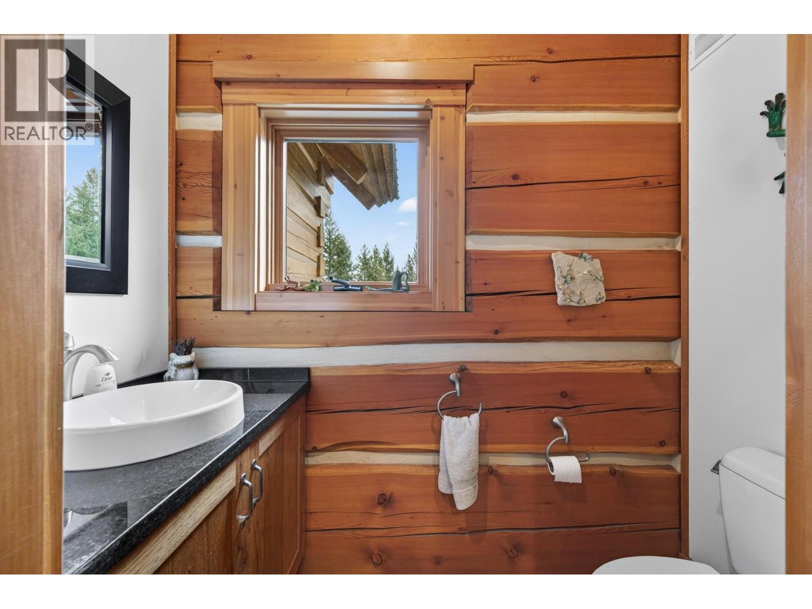 240 Busby Road, Merritt, British Columbia  V1K 1B8 - Photo 28 - 10377691