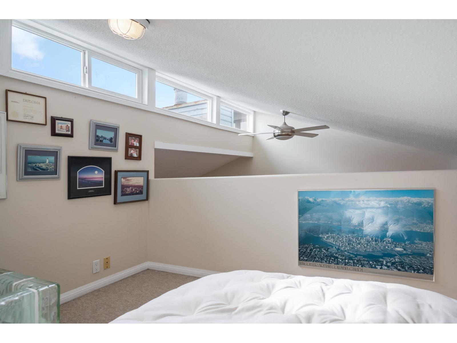 15456 Columbia Avenue, White Rock, British Columbia  V4B 1K2 - Photo 25 - R3098251