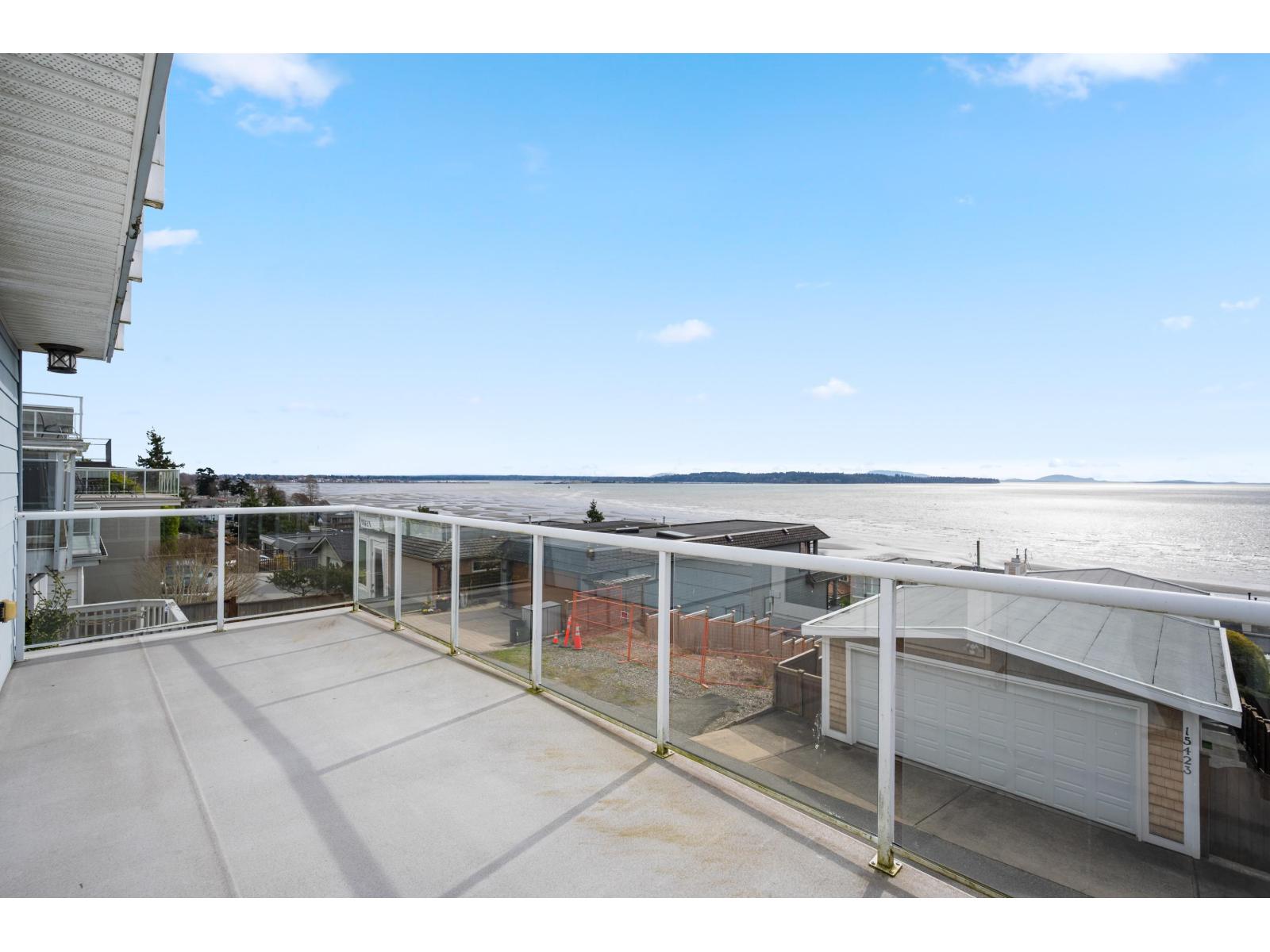 15456 Columbia Avenue, White Rock, British Columbia  V4B 1K2 - Photo 31 - R3098251