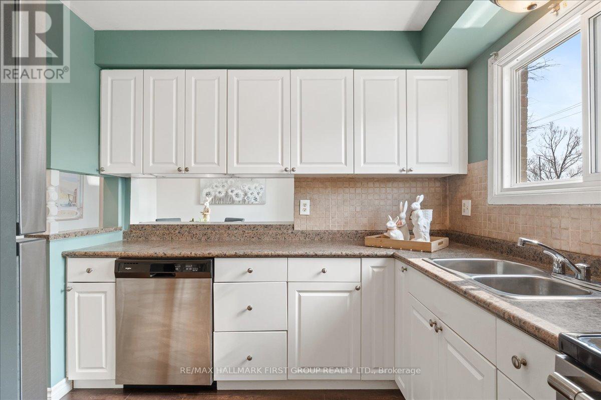 1094 St Andrews Court, Oshawa, Ontario  L1H 8B5 - Photo 11 - E12871132