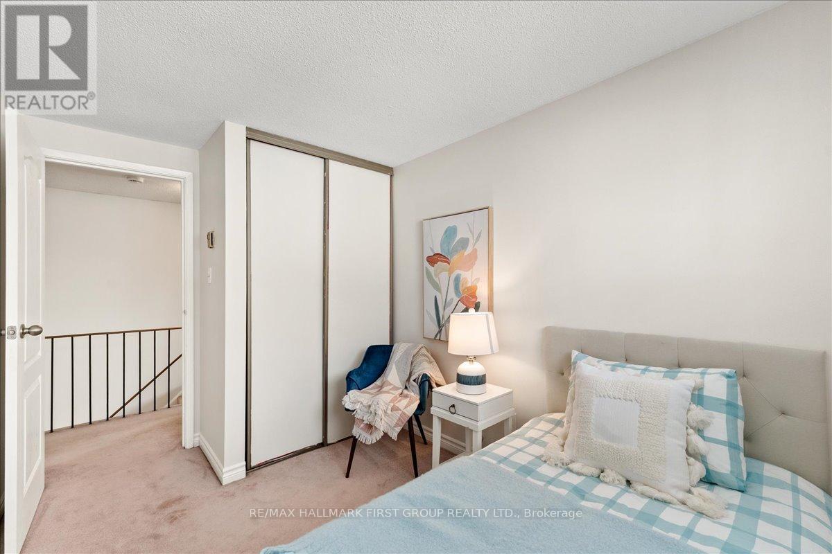 1094 St Andrews Court, Oshawa, Ontario  L1H 8B5 - Photo 19 - E12871132