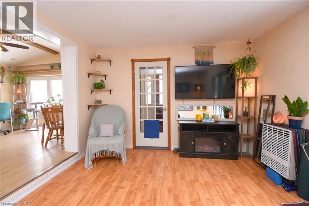 1085 10th Concession Road W Unit# 98, Flamborough, Ontario  N0B 2J0 - Photo 10 - 40810717