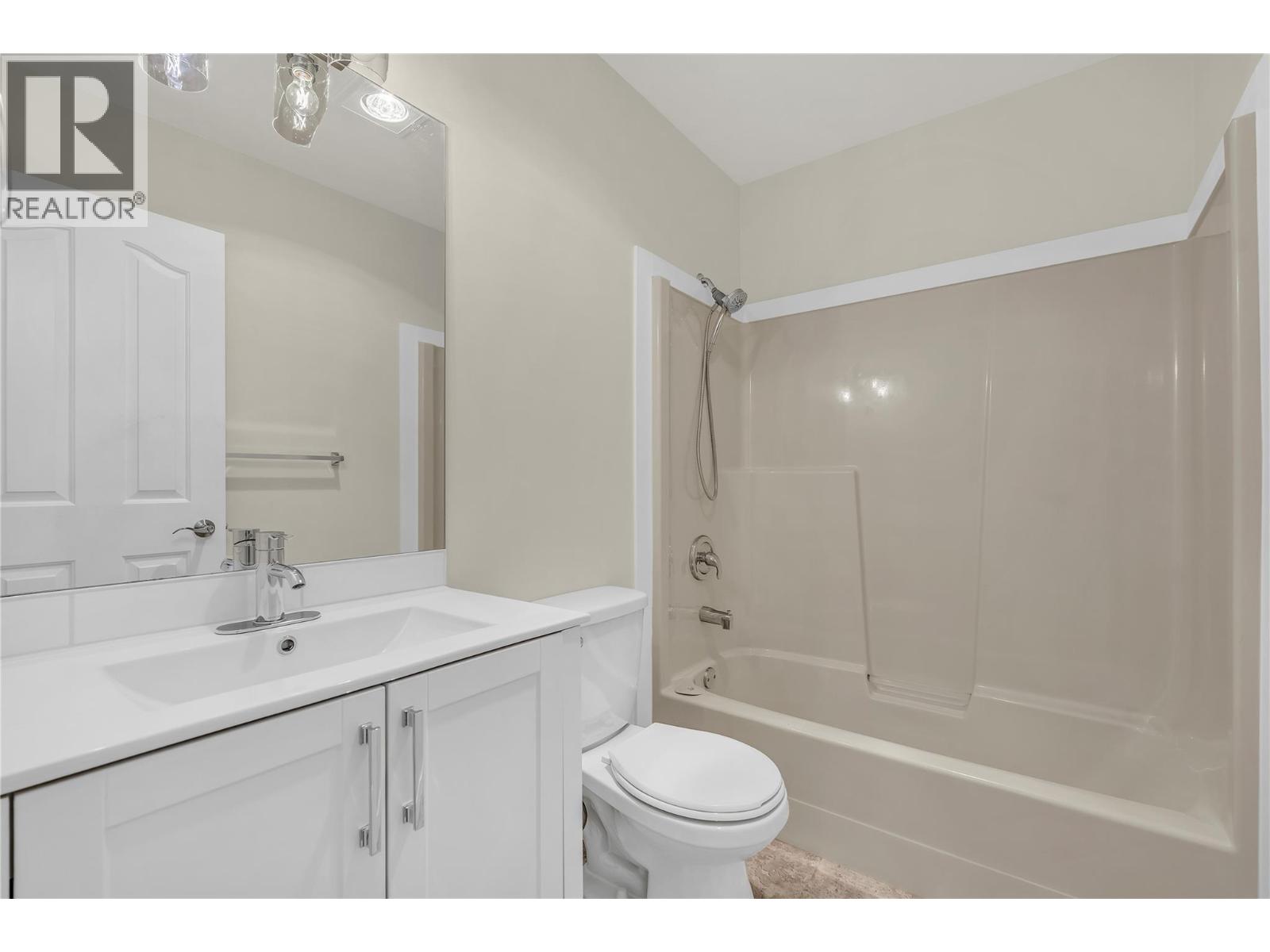 3400 Wilson Street Unit# 131, Penticton, British Columbia  V2A 8H9 - Photo 18 - 10379055