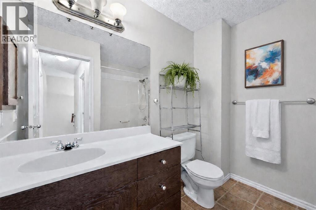 1306, 2384 Sagewood Gate Sw, Airdrie, Alberta  T4B 0K7 - Photo 18 - A2285275