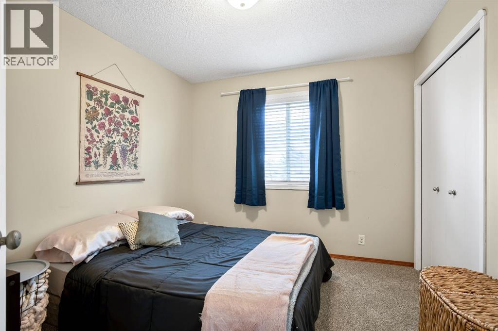 42 Douglas Glen Green Se, Calgary, Alberta  T2Z 2N1 - Photo 31 - A2290650