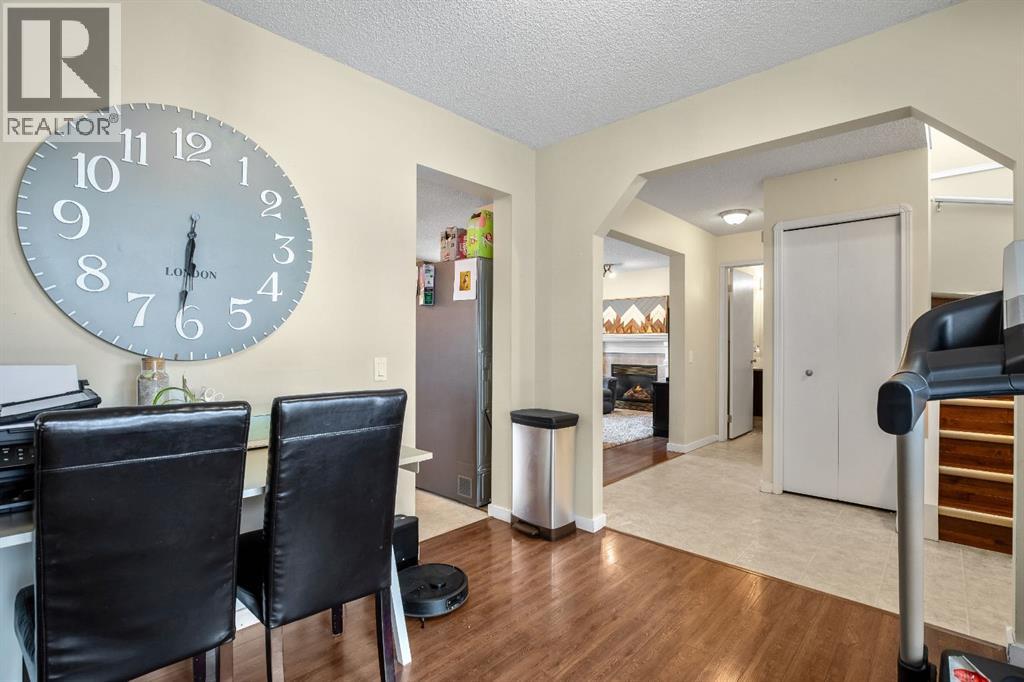 42 Douglas Glen Green Se, Calgary, Alberta  T2Z 2N1 - Photo 7 - A2290650