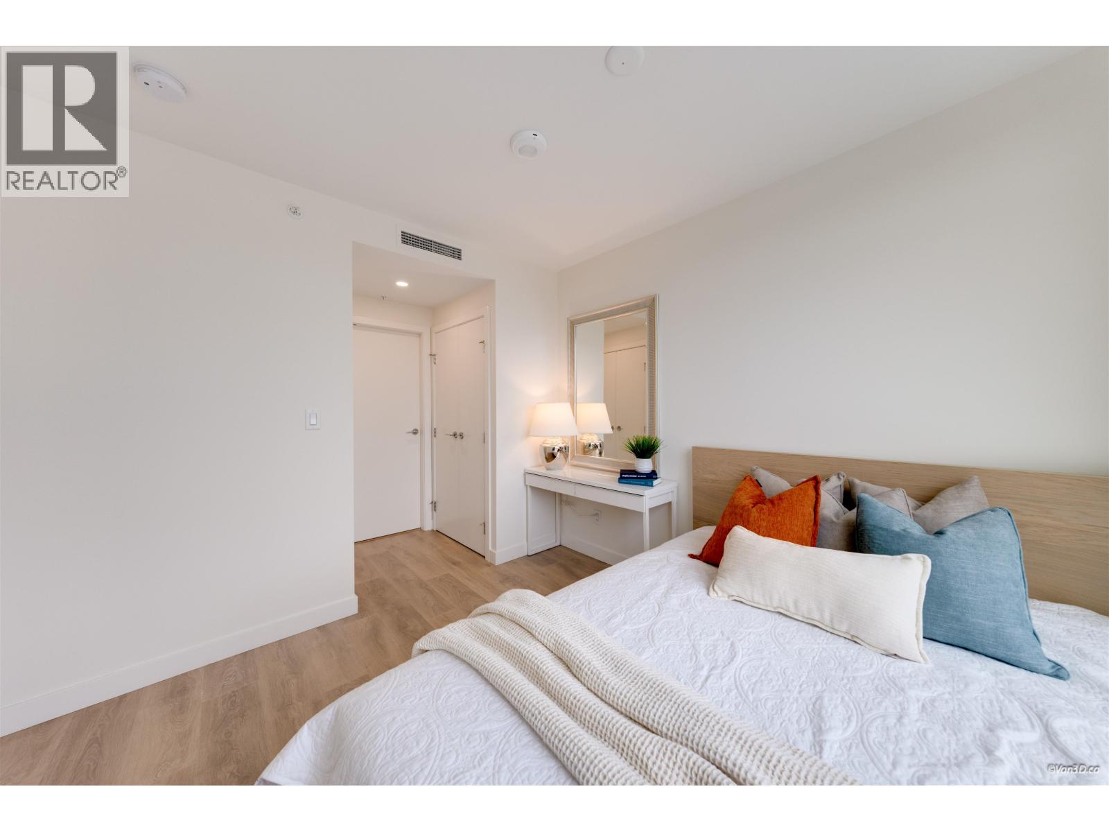 1302 318 Alderson Avenue, Coquitlam, British Columbia  V3K 0J1 - Photo 16 - R3099059