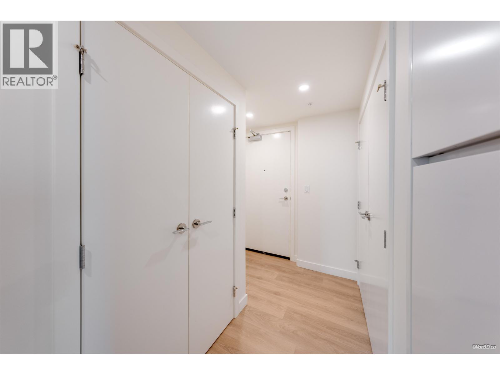 1302 318 Alderson Avenue, Coquitlam, British Columbia  V3K 0J1 - Photo 25 - R3099059