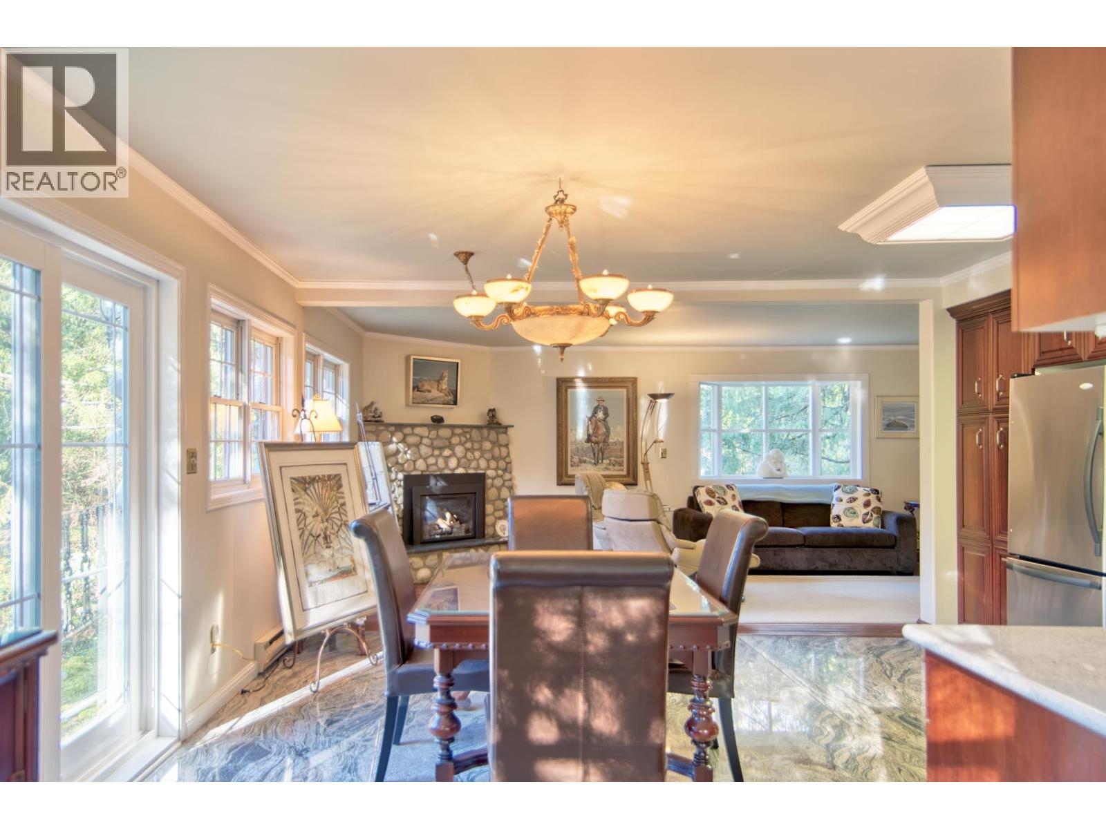 5479-5487 Brooks Road, Halfmoon Bay, British Columbia  V7Z 1G1 - Photo 16 - R3099039