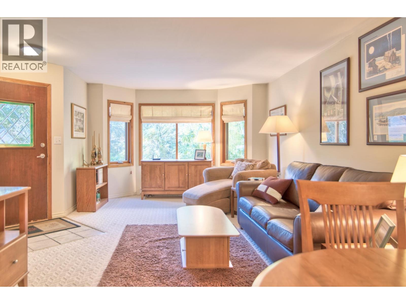 5479-5487 Brooks Road, Halfmoon Bay, British Columbia  V7Z 1G1 - Photo 33 - R3099039