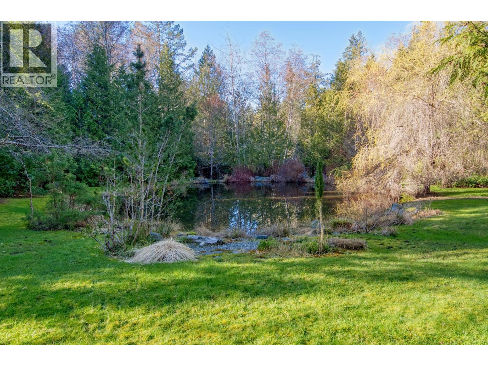 5479-5487 Brooks Road, Halfmoon Bay, British Columbia  V7Z 1G1 - Photo 7 - R3099039