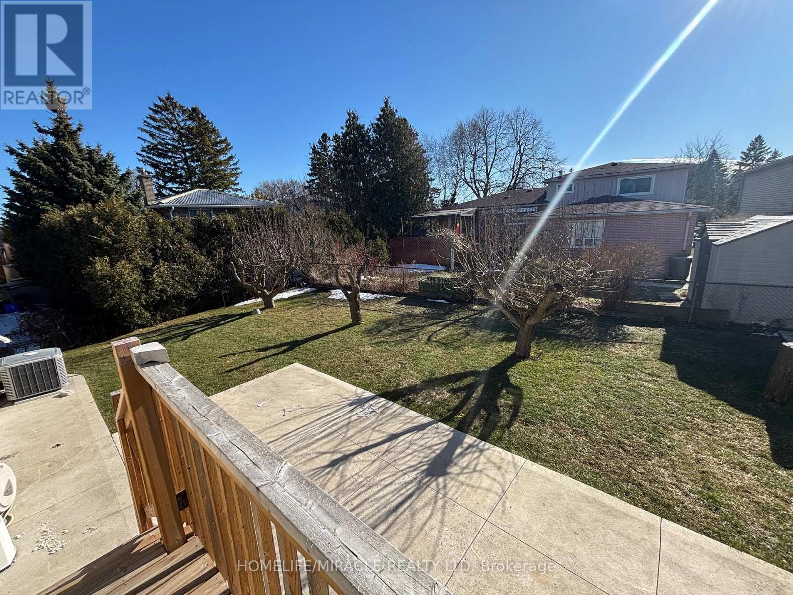 Main - 219 Mcmurchy Avenue, Brampton, Ontario  L6Y 1Z2 - Photo 25 - W12754276