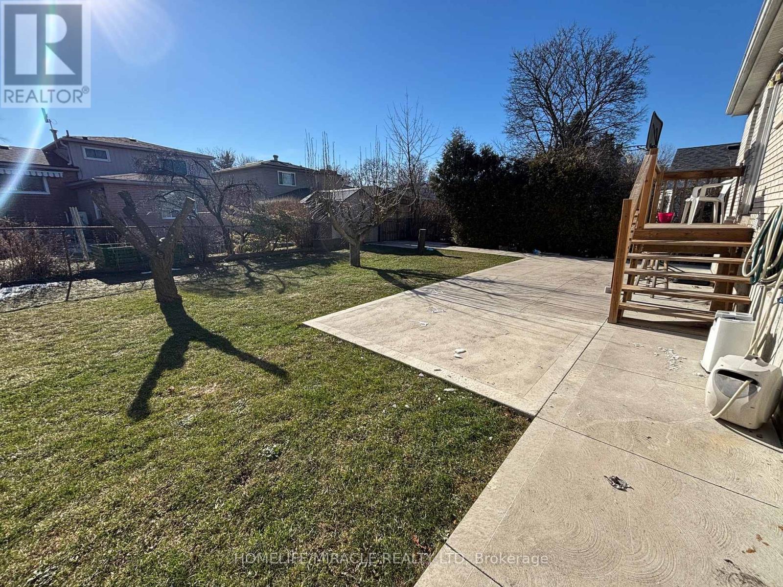 Main - 219 Mcmurchy Avenue, Brampton, Ontario  L6Y 1Z2 - Photo 26 - W12754276