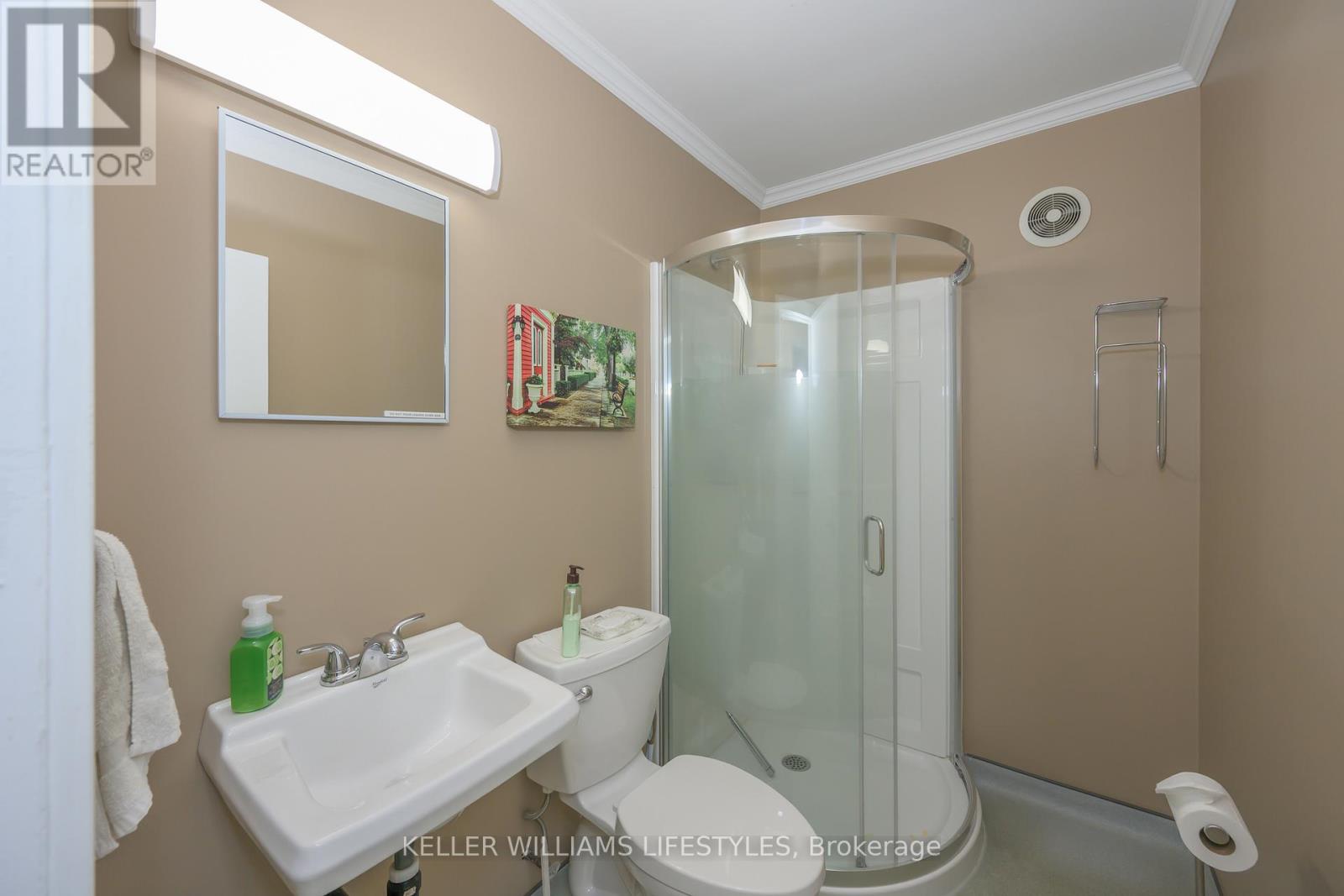 1235 Dundas Street, London East, Ontario  N5W 3B1 - Photo 36 - X12865024