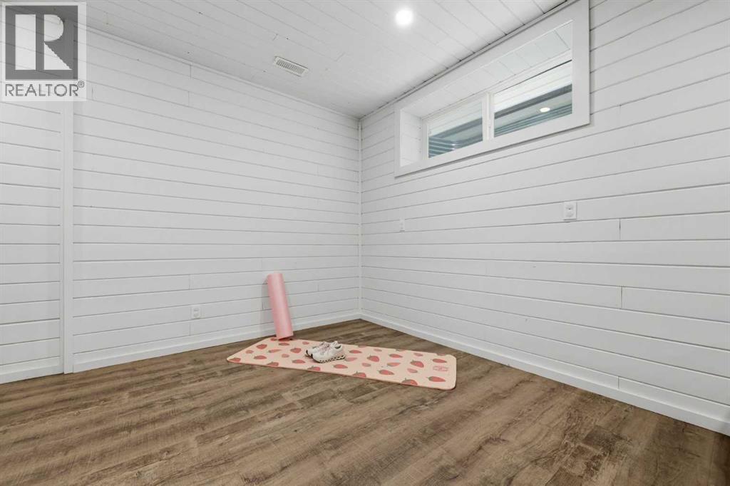 104 Panora Close Nw, Calgary, Alberta  T3G 0G4 - Photo 38 - A2281675