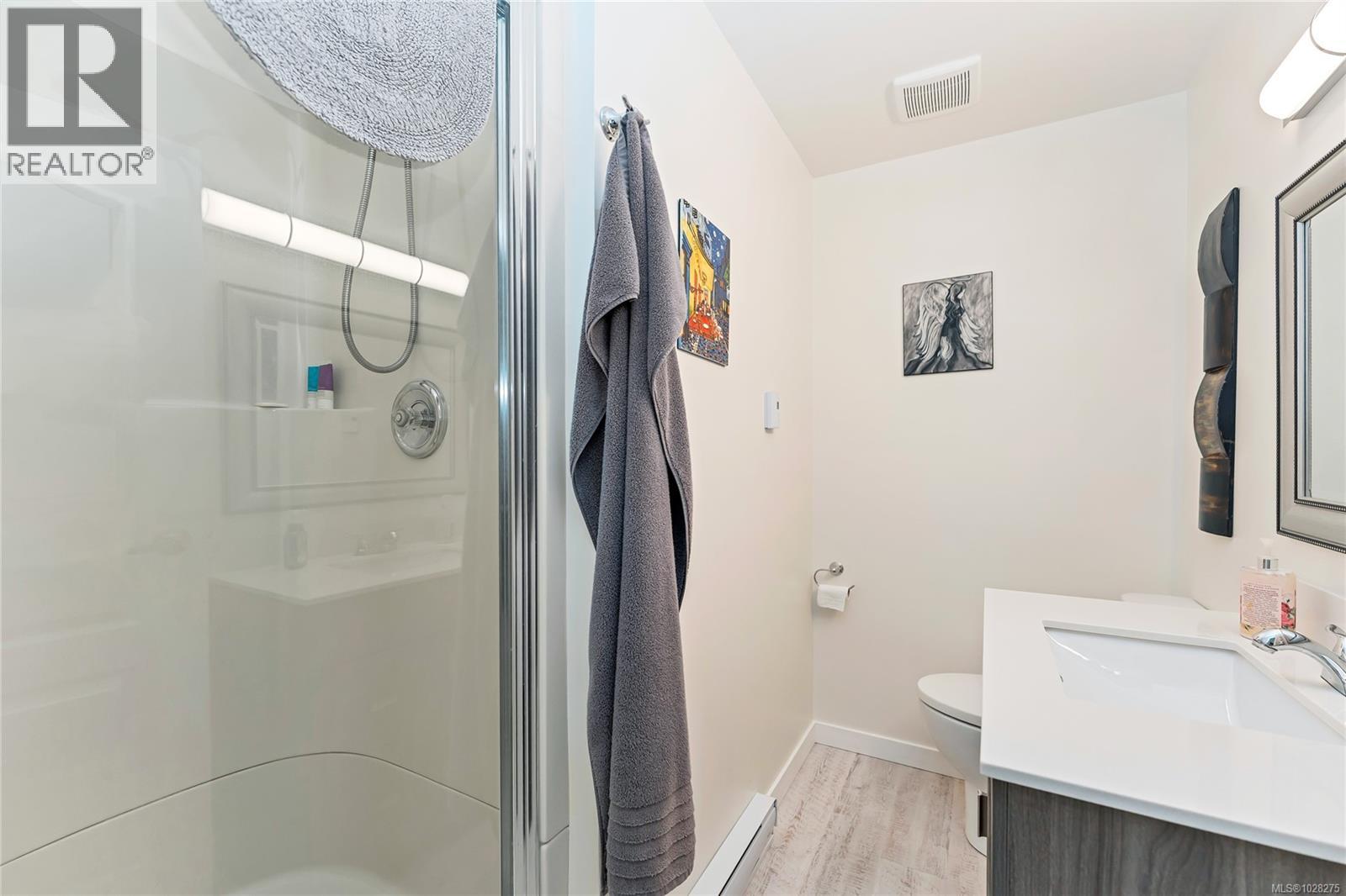 990 Scottswood Close, Saanich, British Columbia  V8Y 2V1 - Photo 26 - 1028275