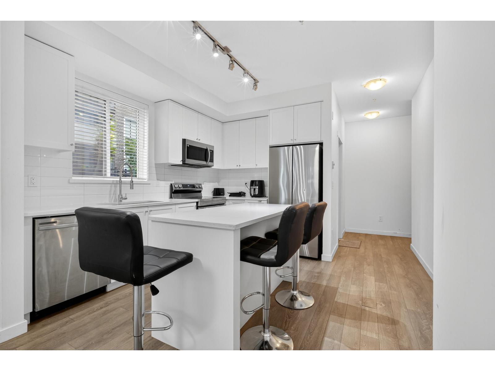 108 15825 85 Avenue, Surrey, British Columbia  V4N 6W9 - Photo 4 - R3060360