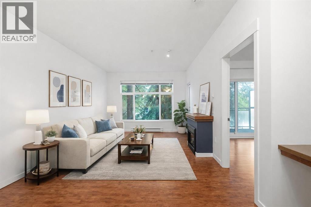 309 11950 Harris Road, Pitt Meadows, British Columbia  V3Y 0B7 - Photo 1 - R3098568