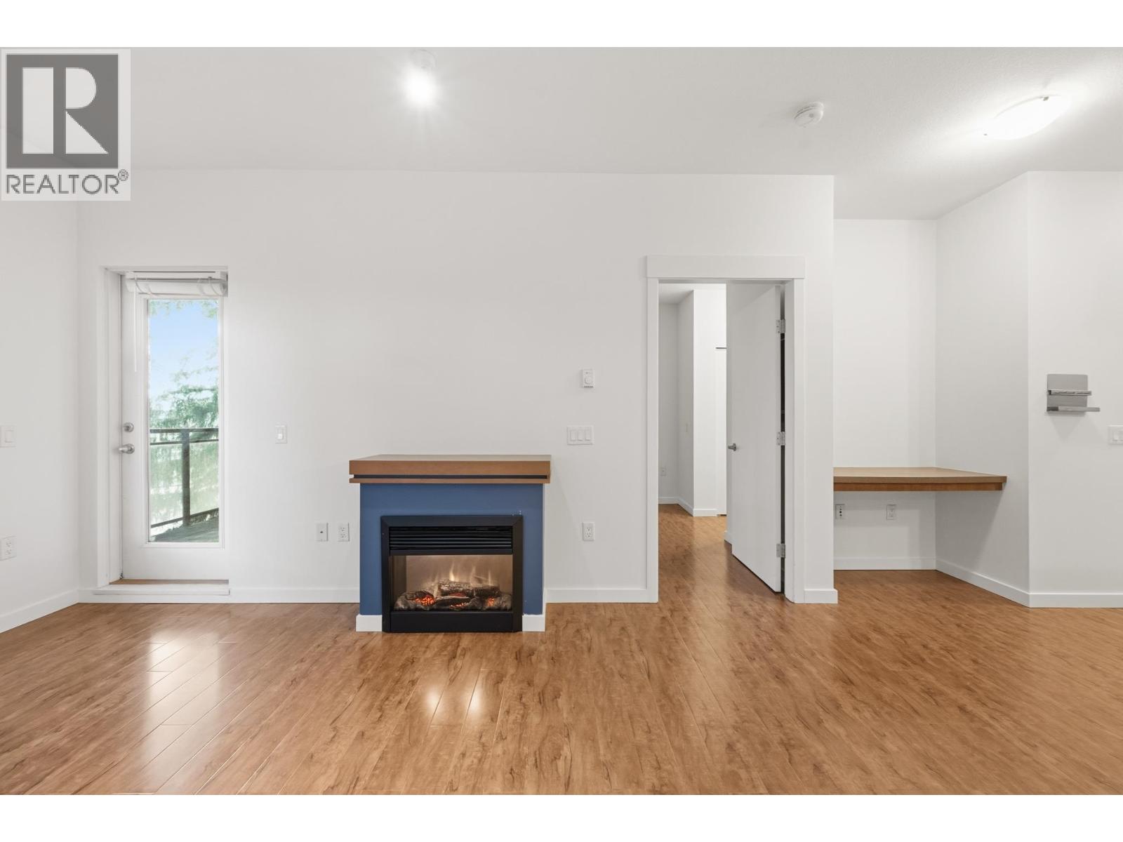 309 11950 Harris Road, Pitt Meadows, British Columbia  V3Y 0B7 - Photo 8 - R3098568