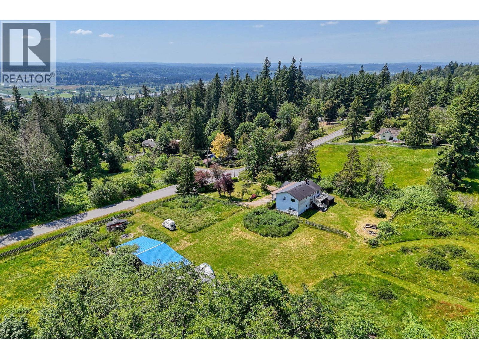 10022 Rolley Crescent, Maple Ridge, British Columbia  V2W 1J9 - Photo 4 - R3098857