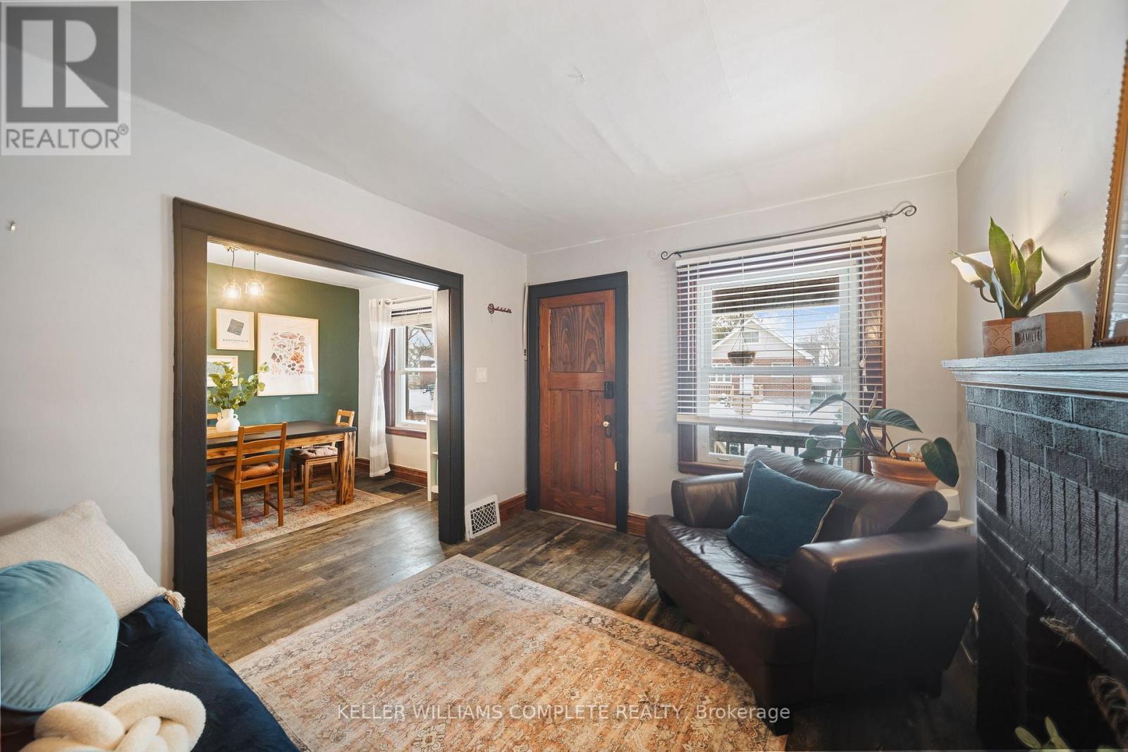 22 Cope Street, Hamilton, Ontario  L8H 5A9 - Photo 3 - X12873732