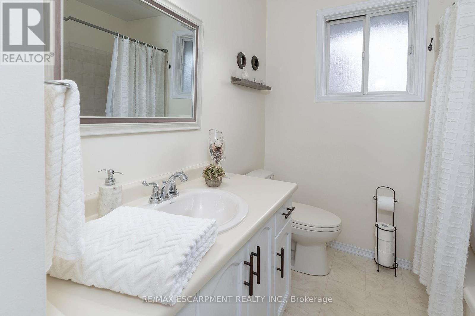 461 Belleair Boulevard, Fort Erie, Ontario  L0S 1N0 - Photo 11 - X12873742