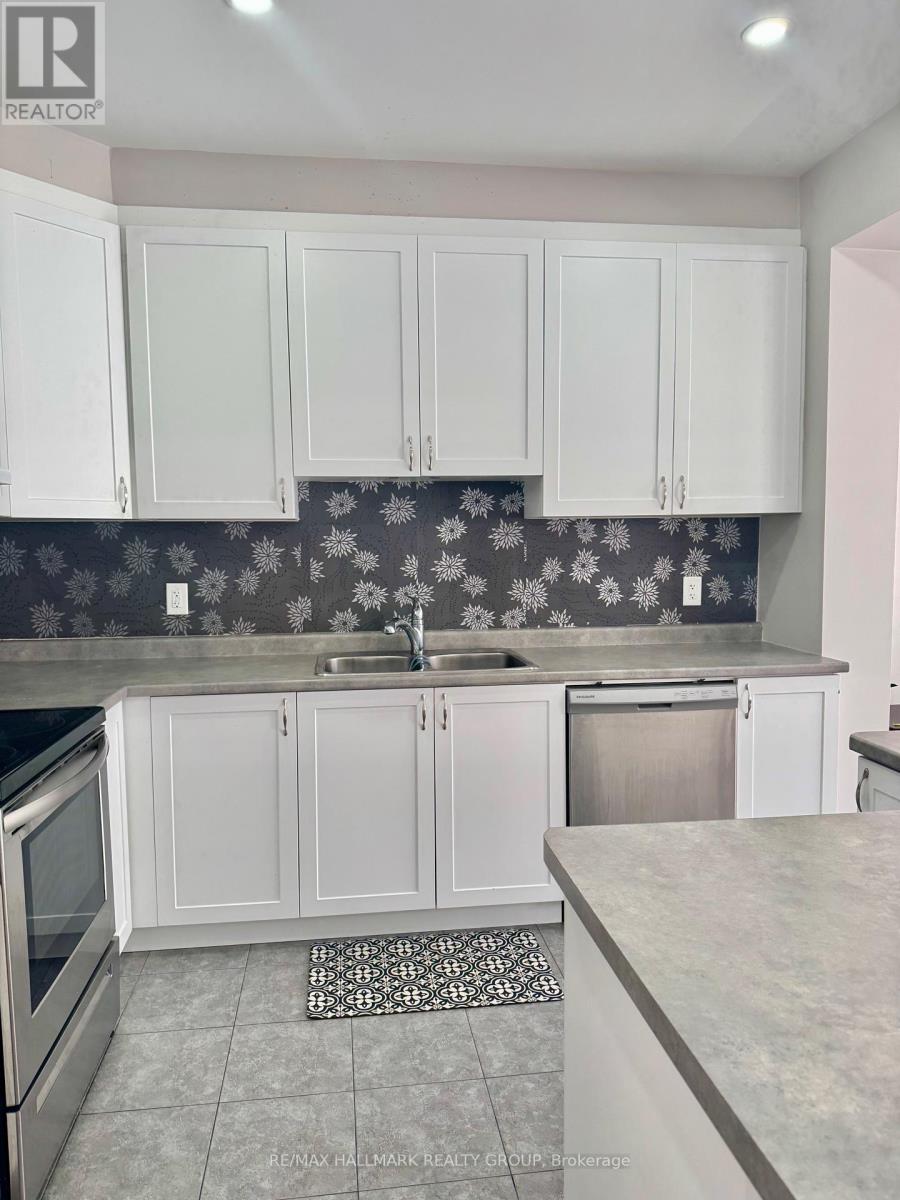 2326 Watercolours Way, Ottawa, Ontario  K2J 6N7 - Photo 5 - X12859676