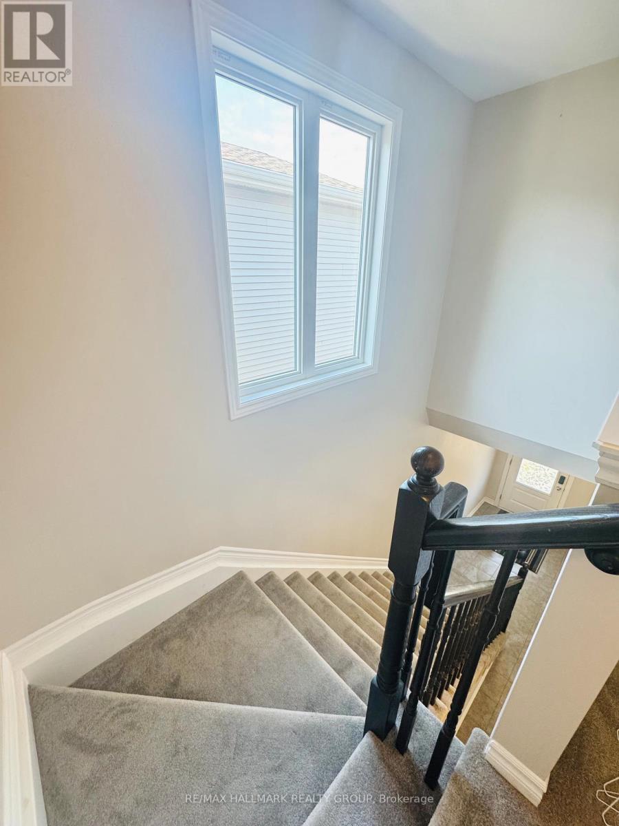 2326 Watercolours Way, Ottawa, Ontario  K2J 6N7 - Photo 8 - X12859676