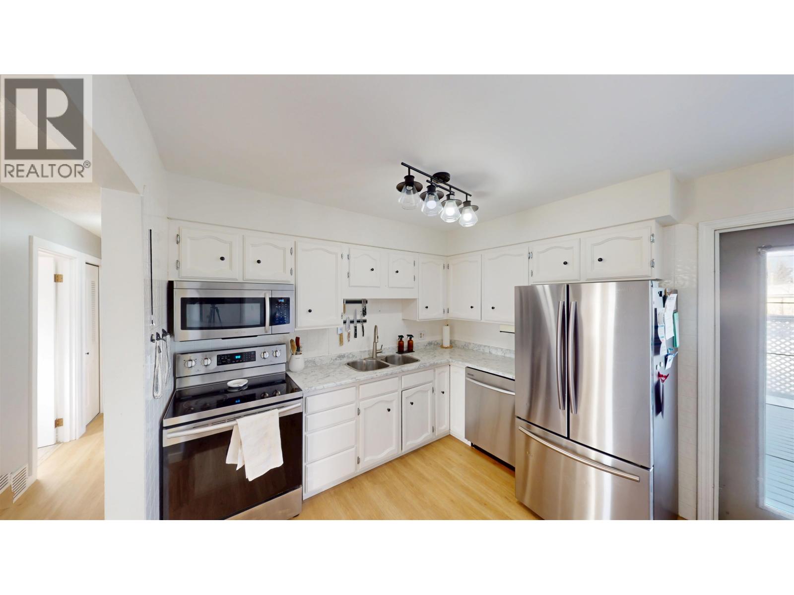 71 Princess Crescent, Fort St. John, British Columbia  V1J 2R4 - Photo 7 - R3098997