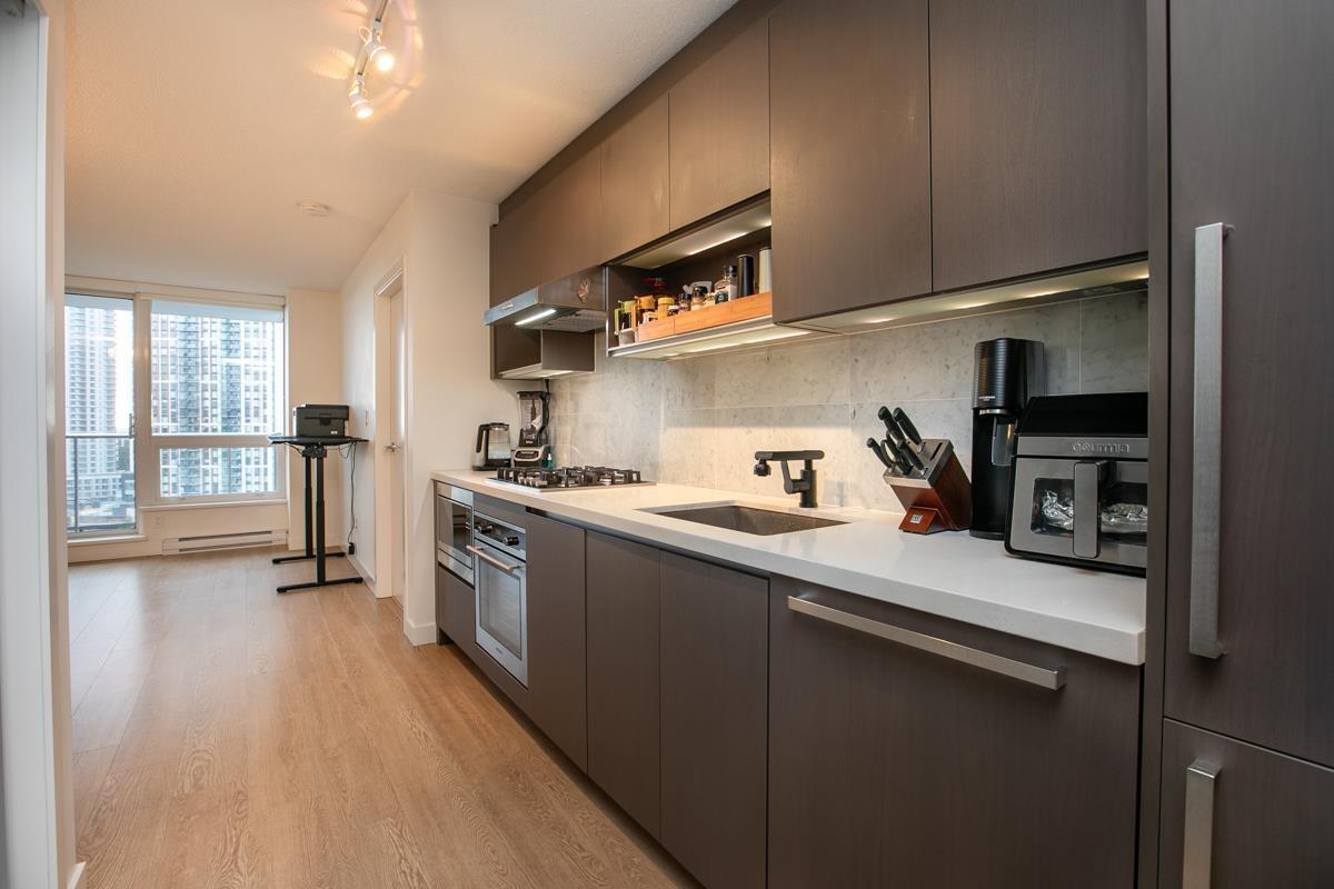 1805 13696 100 Avenue, Surrey, British Columbia  V3T 0L5 - Photo 2 - R3098841