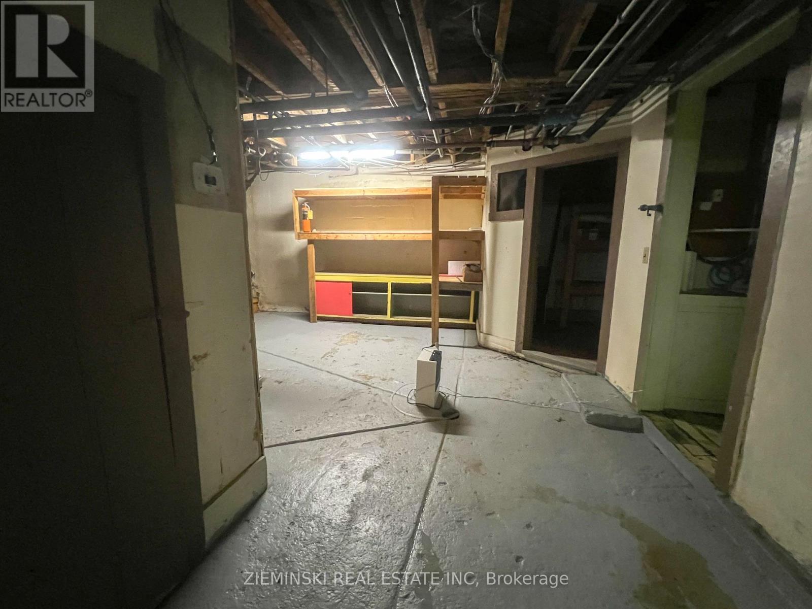 110-112 Third Street W, Cochrane, Ontario  P0L 1C0 - Photo 19 - T12873800