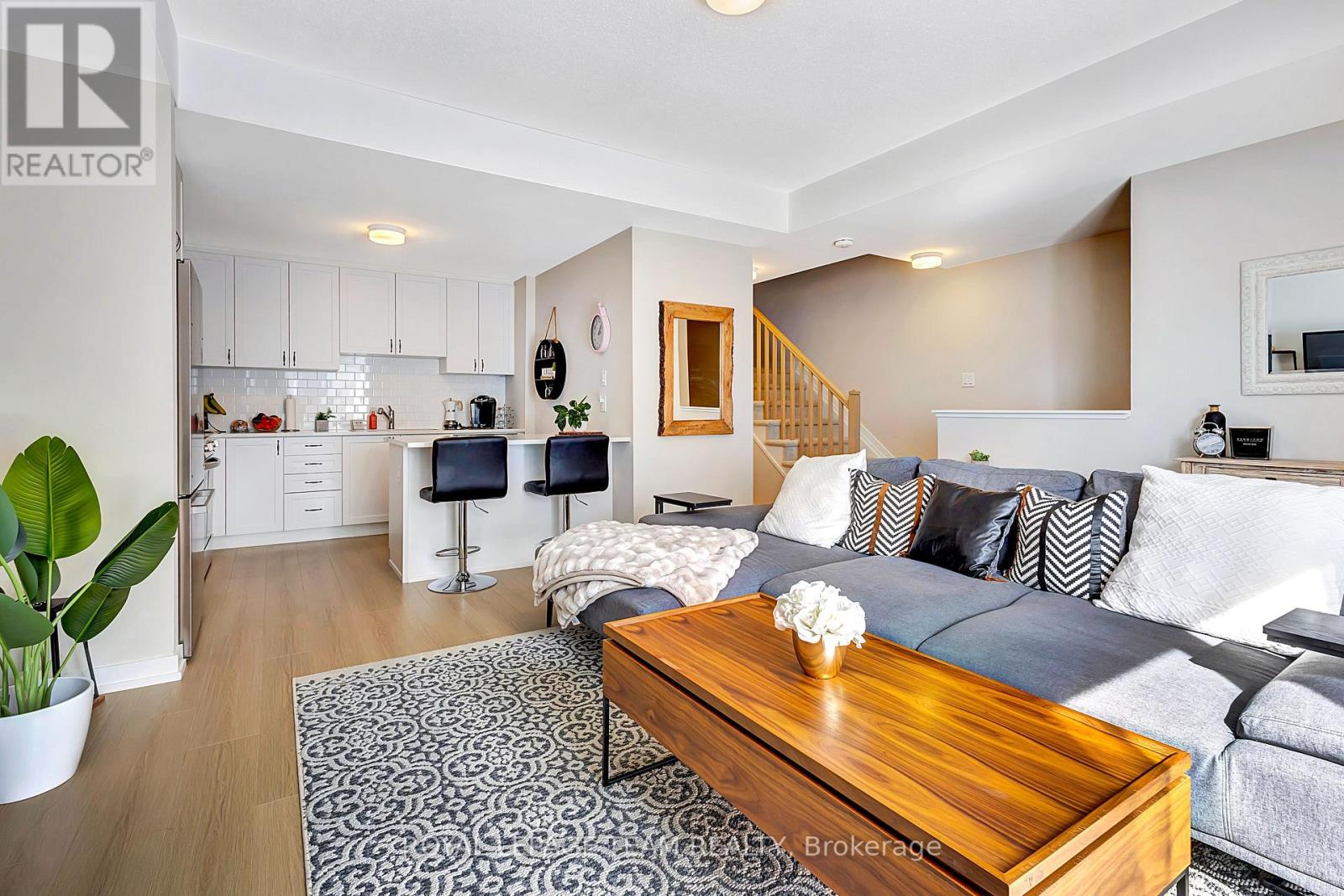 241 David Lewis Private, Ottawa, Ontario  K4A 5S7 - Photo 10 - X12873834