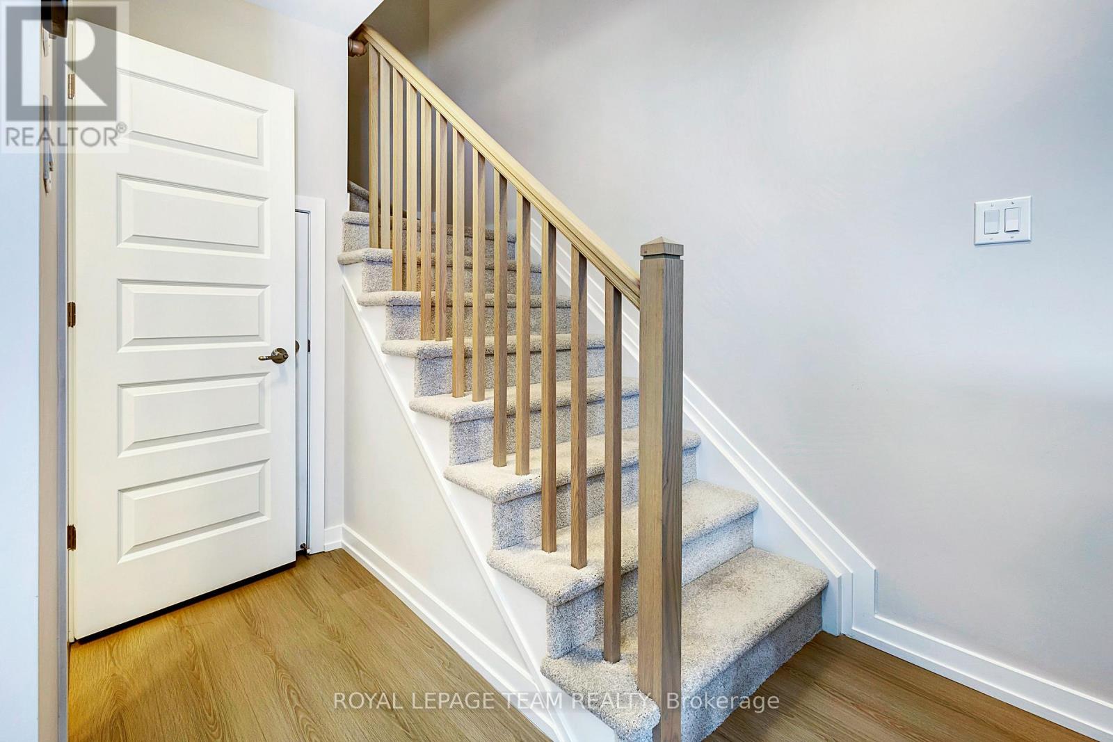 241 David Lewis Private, Ottawa, Ontario  K4A 5S7 - Photo 12 - X12873834