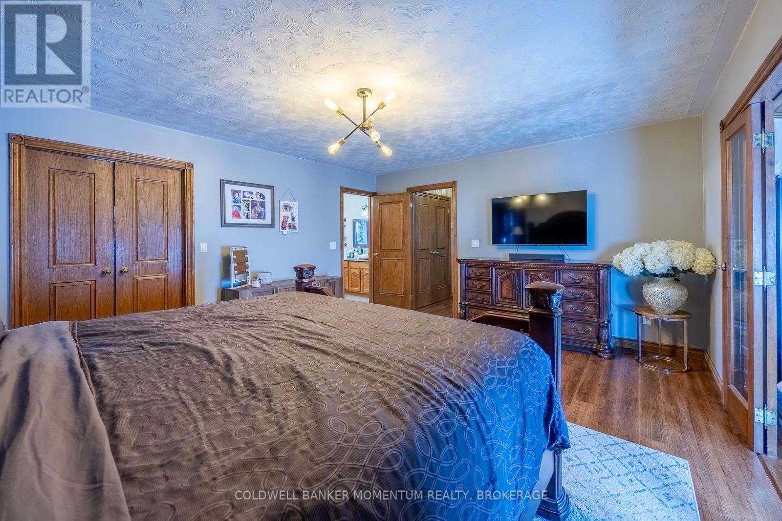 917 Concession Road 6 Road E, Norfolk, Ontario  N0E 1Y0 - Photo 21 - X12873816