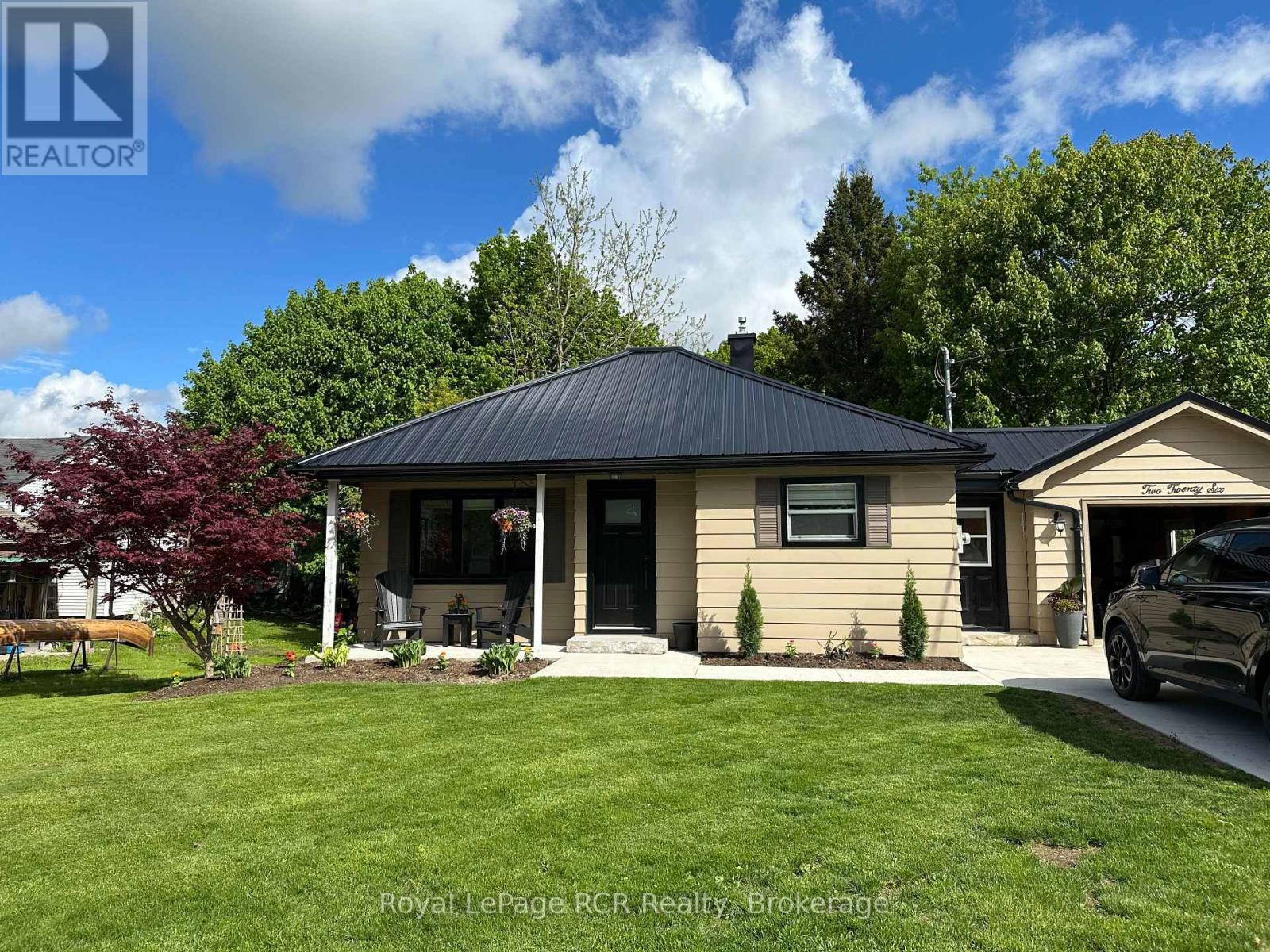 226 BIRMINGHAM STREET W, Wellington North, Ontario