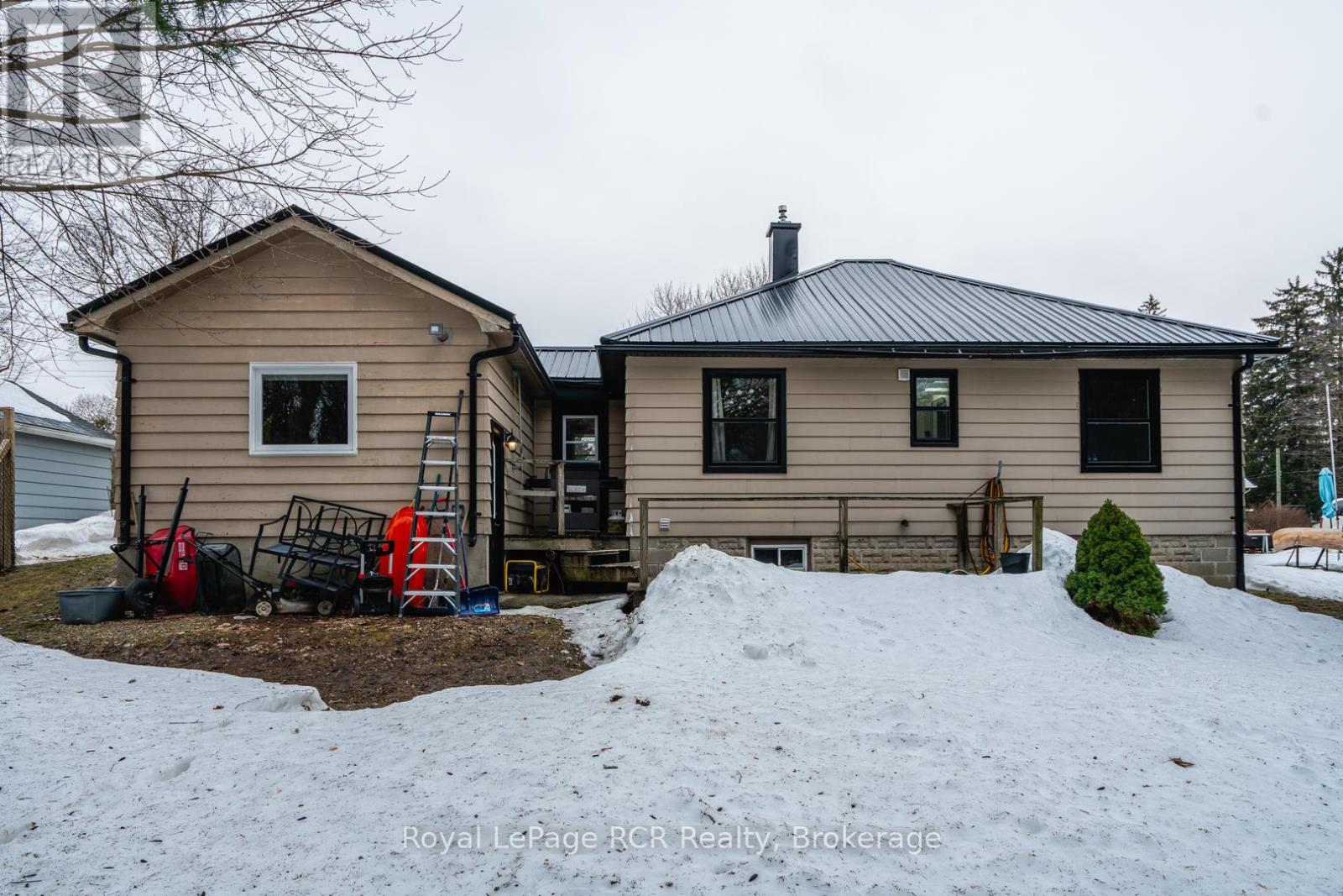 226 Birmingham Street W, Wellington North, Ontario  N0G 2L1 - Photo 33 - X12873820