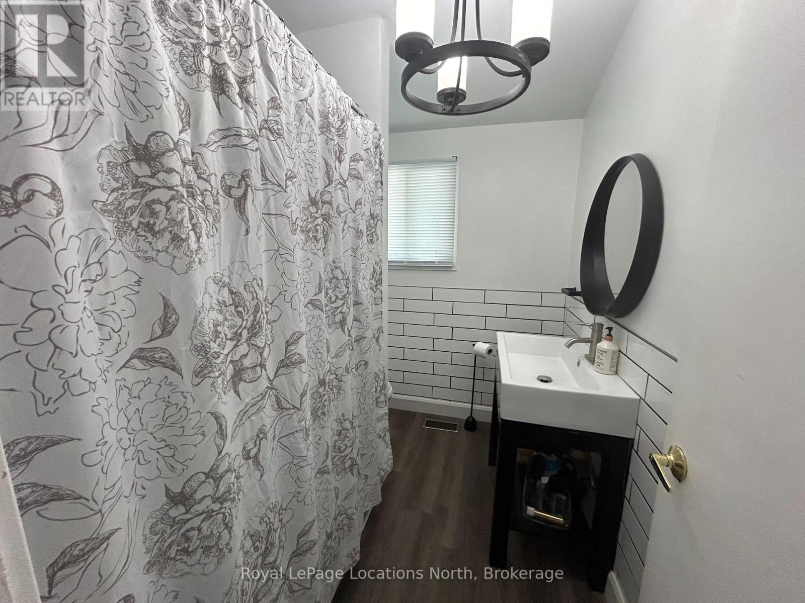 209840 Hwy 26, Blue Mountains, Ontario  L9Y 0L1 - Photo 12 - X12873842