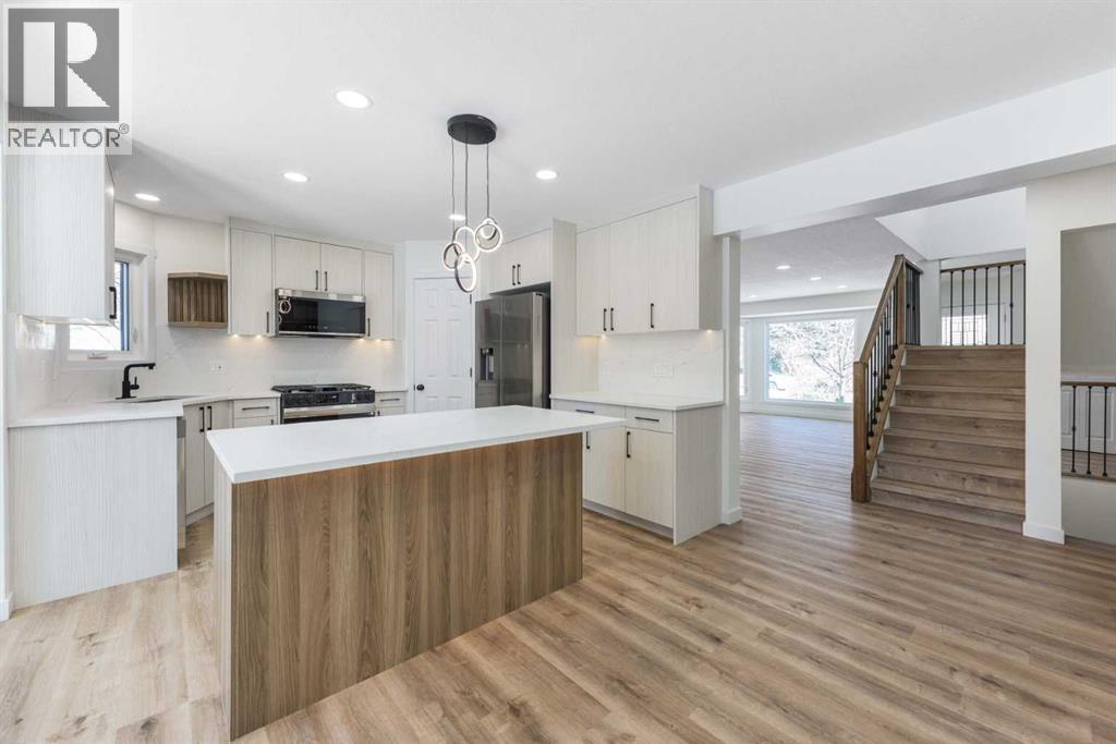 307 Hamptons Mews Nw, Calgary, Alberta  T3A 5B2 - Photo 14 - A2290658