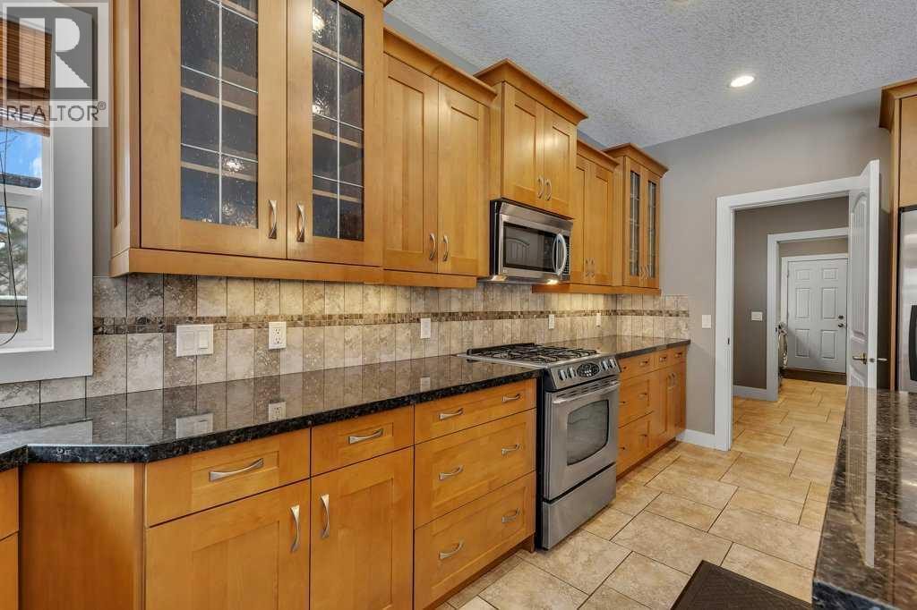 319 Valley Crest Court Nw, Calgary, Alberta  T3B 5Y4 - Photo 21 - A2292677