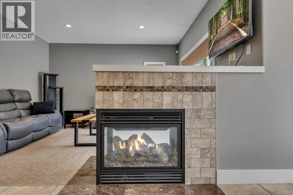 319 Valley Crest Court Nw, Calgary, Alberta  T3B 5Y4 - Photo 24 - A2292677