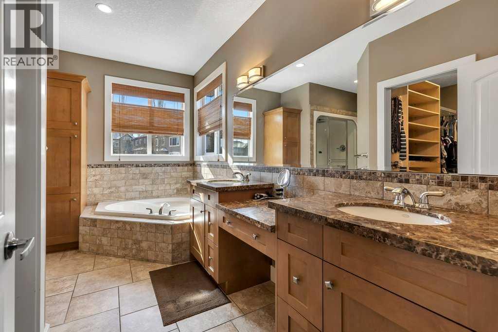 319 Valley Crest Court Nw, Calgary, Alberta  T3B 5Y4 - Photo 35 - A2292677