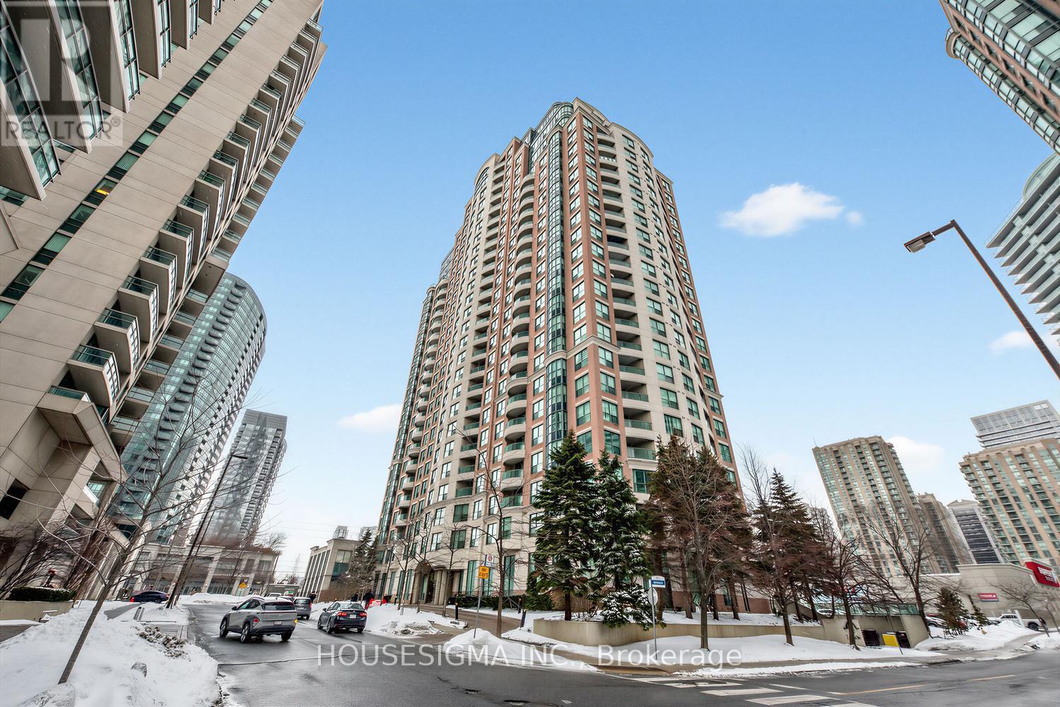 808 - 7 LORRAINE DRIVE, Toronto, Ontario