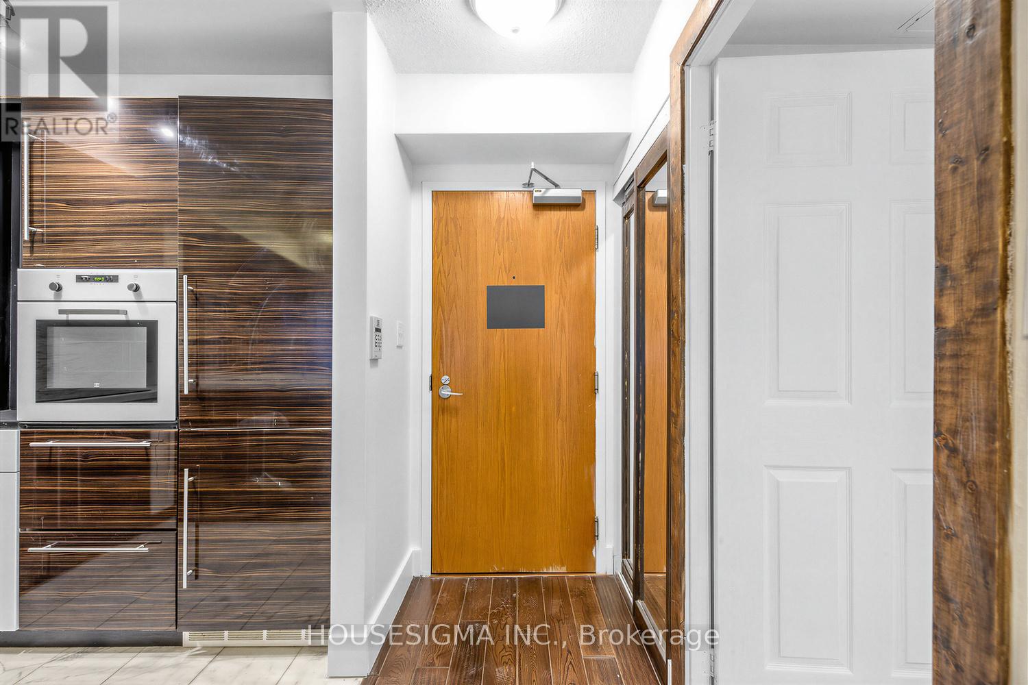 808 - 7 Lorraine Drive, Toronto, Ontario  M2N 7H2 - Photo 20 - C12873760