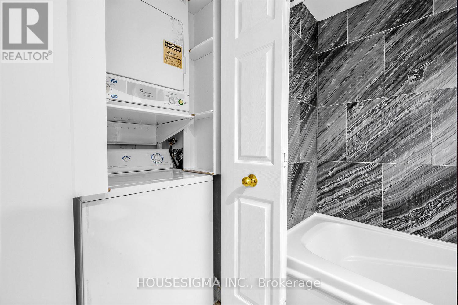 808 - 7 Lorraine Drive, Toronto, Ontario  M2N 7H2 - Photo 21 - C12873760
