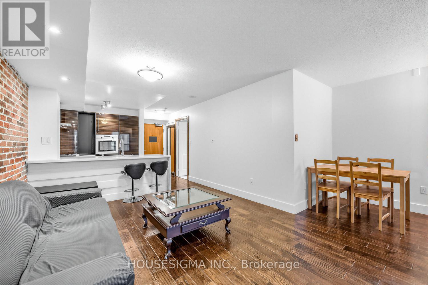 808 - 7 Lorraine Drive, Toronto, Ontario  M2N 7H2 - Photo 4 - C12873760