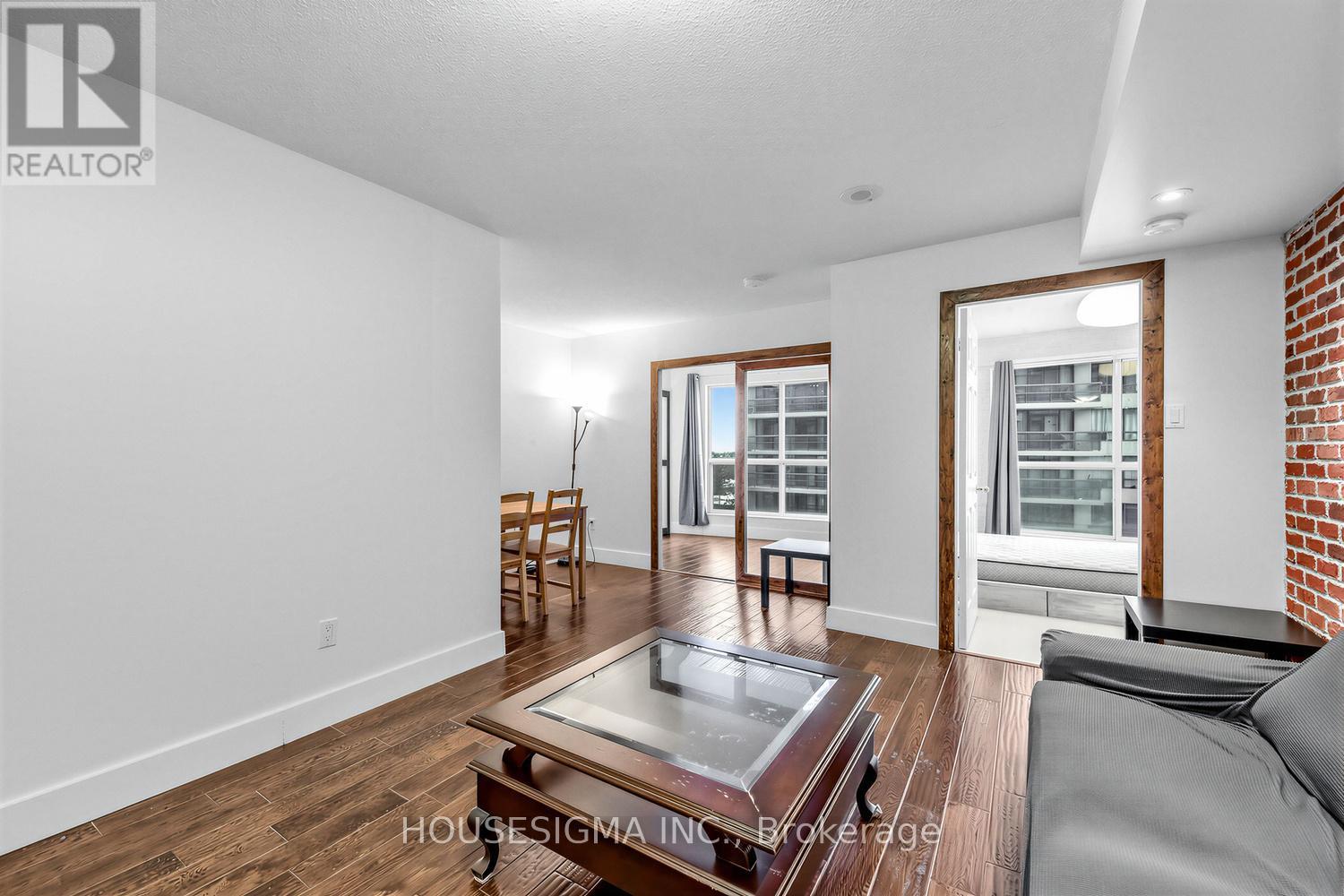 808 - 7 Lorraine Drive, Toronto, Ontario  M2N 7H2 - Photo 5 - C12873760